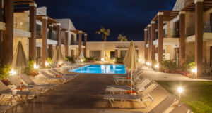 intro left image 100